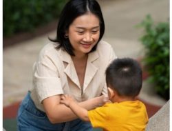 9 Makna Mimpi Bertemu Ibu: Apakah Ini Kehilangan atau Luka di Hati? 9 Makna Mimpi Bertemu Ibu: Apakah Ini Kehilangan atau Luka di Hati?