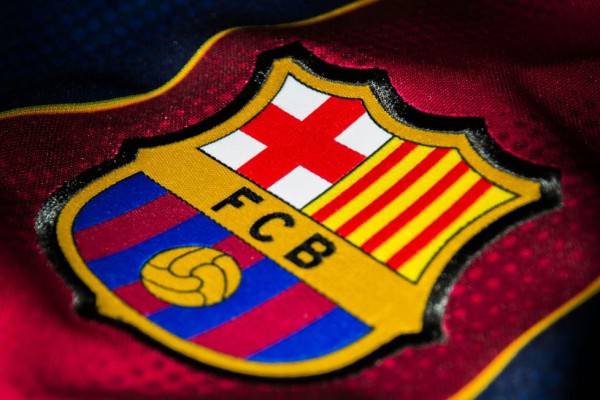 Lamin Yamal Resmi Menandatangani Kembali dengan Barcelona