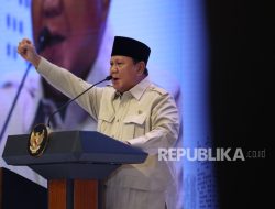 Prabowo: Saya Tahu Penegak Hukum Diancam, Rumah Ditangkapi Kamera Prabowo: Saya Tahu Penegak Hukum Diancam, Rumah Ditangkapi Kamera