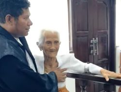 Empati Tetap Hidup! Nenek 92 Tahun Hadapi Persidangan di Bali Karena Dugaan Pemalsuan Dokumen, Ni Luh Djelantik Berjuang