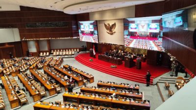 DPR Gelar Paripurna Diskusi Kerangka Ekonomi Makro dan Fiskal APBN 2026