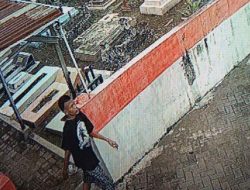 Pelajar Rusak Nisan Makam Kristen: Gangguan Jiwa atau Motif Lain? Pelajar Rusak Nisan Makam Kristen: Gangguan Jiwa atau Motif Lain?