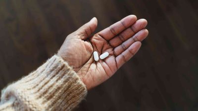 The Optimal Time to Take Calcium Supplements for Robust Bones, Backed by Science