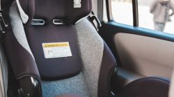 5 Pertimbangan Penting Sebelum Memilih Kursi Mobil untuk Buah Hati Anda