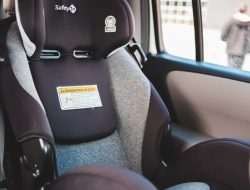 5 Pertimbangan Penting Sebelum Memilih Kursi Mobil untuk Buah Hati Anda 5 Pertimbangan Penting Sebelum Memilih Kursi Mobil untuk Buah Hati Anda