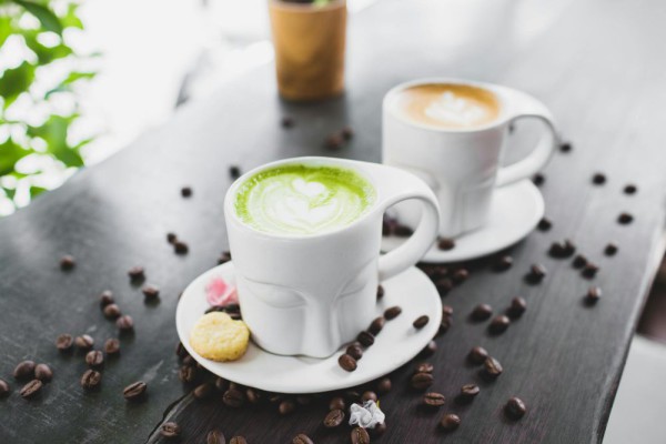 Matcha vs Kopi: Mana Yang Lebih Baik Untuk Mengatasi Kantuk?
