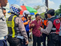 Warga Gelisah: 9 Juru Kunci Liar di Toko Modern Surabaya Ditangkap Pemkot Warga Gelisah: 9 Juru Kunci Liar di Toko Modern Surabaya Ditangkap Pemkot