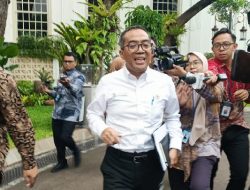 Kemenristekdikti Siapkan Strategi Atasi Penangguhan Visa Mahasiswa Internasional oleh ASHomeAs
صند Kemenristekdikti Siapkan Strategi Atasi Penangguhan Visa Mahasiswa Internasional oleh ASHomeAs
صند