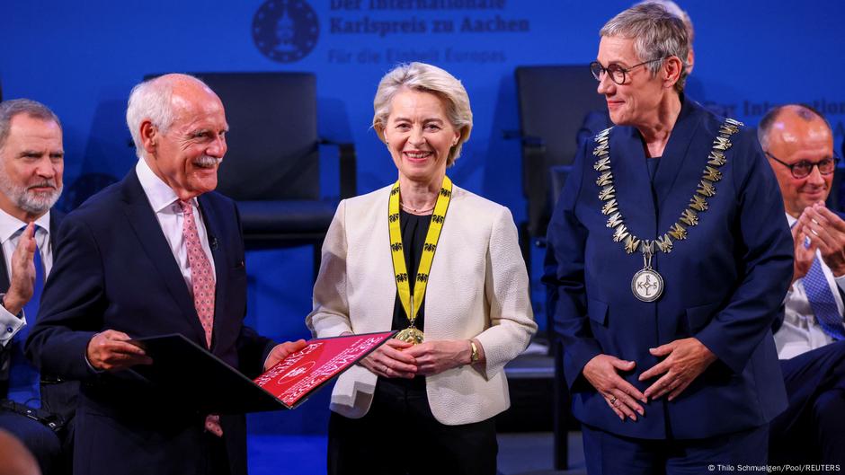 EU Update: von der Leyen Honored with Charlemagne Prize