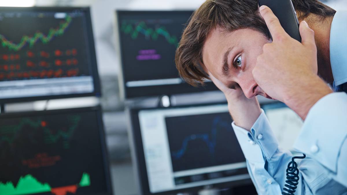 ASX Opens Lower as Global Tariff Fatigue Grips Markets: Top 10 Insights at 11