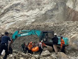 Sebagian Korban Mungkin Masih Terkubur Longsoran Galian Cirebon Gunung Kuda
