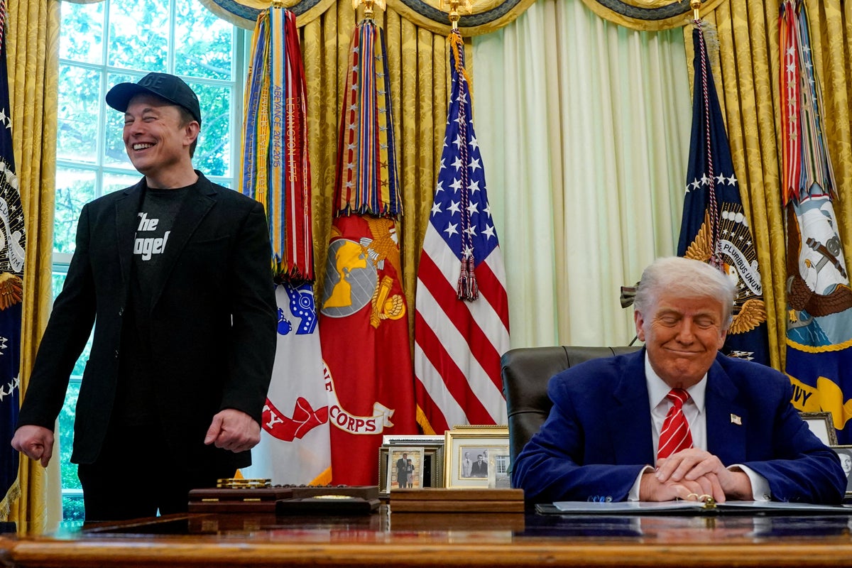 Trump Sends Musk From the White House With a Gold Key After Discussing Pardon Rumors, International Slaps, and Tesla’s Troubles