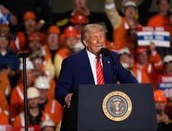 Australia Reacts Fury as Trump Calls for Tariffs