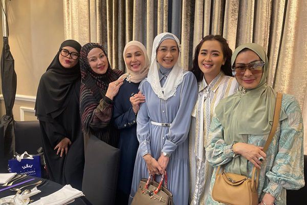 Gambaran Unik Tamu Artis di Walimatul Ursy Ivan Gunawan, Hadirin Istimewa Desy Ratnasari Tampil