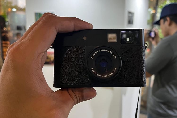 Fujifilm X Half: Kamera Lentur dan Canggih untuk Pengalaman Fotografi Asli yang Lebih Mudah
