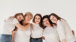 Hari Perempuan untuk Perdamaian dan Disarmament Global 24 Mei: Ketahui Tujuan Utamanya Hari Perempuan untuk Perdamaian dan Disarmament Global 24 Mei: Ketahui Tujuan Utamanya
