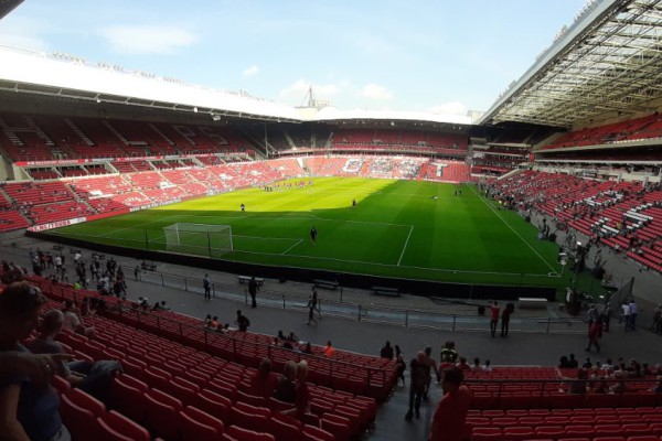 5 Kemenangan Epik PSV Eindhoven Musim 2024/2025