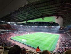 6 Pelatih Asing yang Telah Memimpin Klub Inggris ke Puncak Liga Europa 6 Pelatih Asing yang Telah Memimpin Klub Inggris ke Puncak Liga Europa