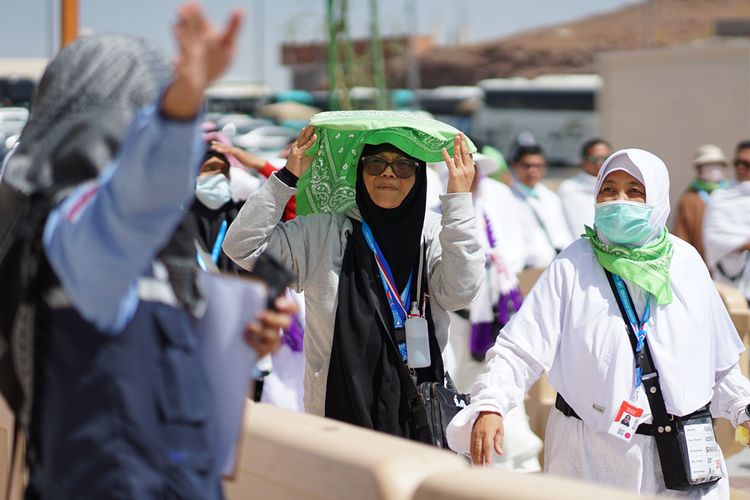 Jemaah Haji Indonesia Siap ke Puncak Haji setelah Mengosongkan Madinah