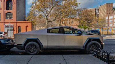 Tesla’s Cybertruck Cedes Top Spot to Rival in U.S.’s Best-Selling Electric Pickup Race