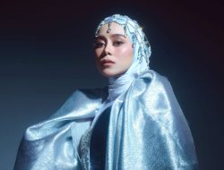 3 Berita Artis Paling Heboh: Lesti dan Yoni Dores Diminta Bersatu, Roy Marten Kritik Gisel 3 Berita Artis Paling Heboh: Lesti dan Yoni Dores Diminta Bersatu, Roy Marten Kritik Gisel