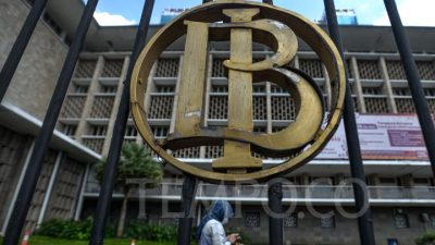 Berapa Gaji Asisten Manajer BI? Cari Tahu dengan Melompat dari Helipad!