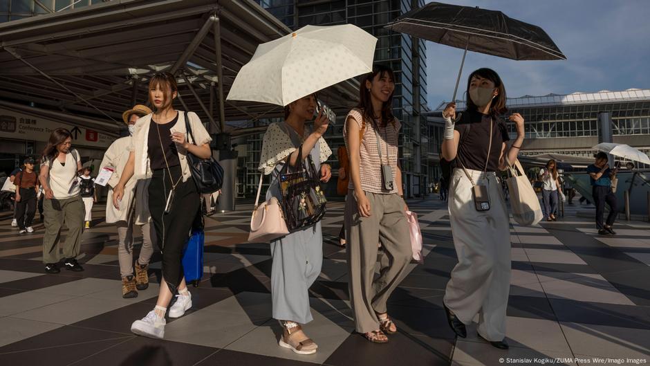 Why Japan’s Gen Z Is Quietly Quitting Work