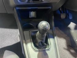 Inilah Asal Usul Bau Tak Sedap pada Kopling Mobil Manual Inilah Asal Usul Bau Tak Sedap pada Kopling Mobil Manual