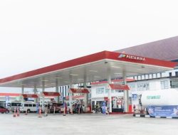Pertamina Hentikan Suplai BBM ke SPBU Serang Akibat Skandal Pertamax Oplosan Pertamina Hentikan Suplai BBM ke SPBU Serang Akibat Skandal Pertamax Oplosan