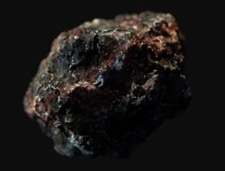 Asteroid Setinggi Rumah Selamat Lewati Dekat Bumi Asteroid Setinggi Rumah Selamat Lewati Dekat Bumi