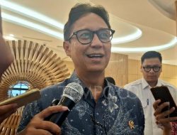 Profil Budi Gunadi: Mengapa Orang dengan Gaji di Atas Rp 15 Juta Lebih Cerdik dan Sehat? Profil Budi Gunadi: Mengapa Orang dengan Gaji di Atas Rp 15 Juta Lebih Cerdik dan Sehat?