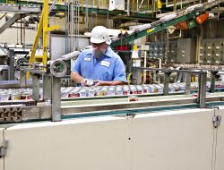 Nestlé & FG Team Up: Boost Milk Production, Empower Farmers Nestlé & FG Team Up: Boost Milk Production, Empower Farmers