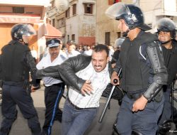 Moroccan Rights Group Challenges Controversial Tangier Kiss Scene Moroccan Rights Group Challenges Controversial Tangier Kiss Scene