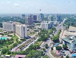 Essential Accra Life: Your Must-See List (International Edition, English)
