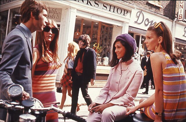 Swinging Sixties Style: International Edition