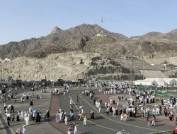 FOMWAN Challenges Parents and Children on Hajj Journey and Acts of Charity