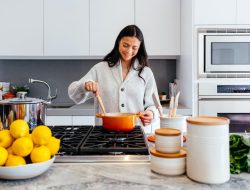 Ceramic vs. Traditional Non-Stick: Unveiling the Key Differences