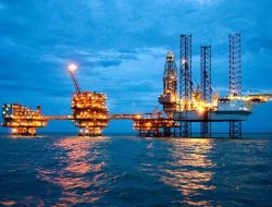 Harga Minyak Dunia Jatuh Drastis Pasca Kesepakatan Damai Iran-Israel