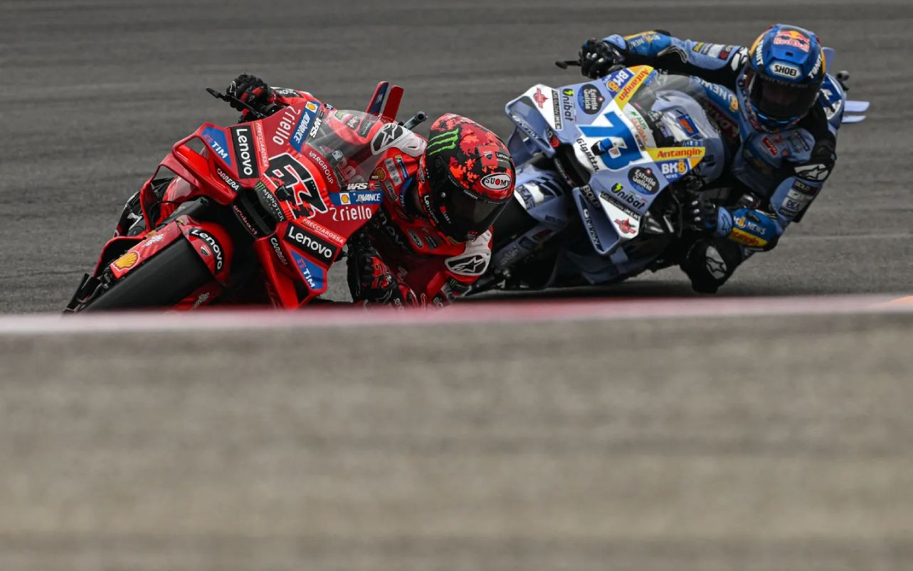 MotoGP 2025: Francesco Bagnaia Menghadapi Tantangan, Ducati Siap Bertindak