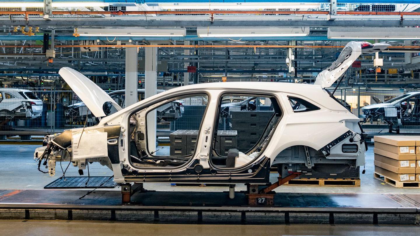 UK Car Production Plummets in April: International Edition