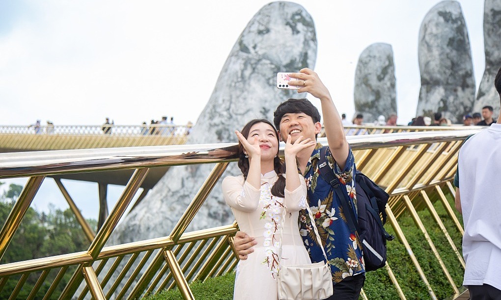 Vietnam Grabs Second Spot in Paid Reviews on TripAdvisor: An Unenviable Title