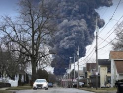 Regulator Failures Exposed After Toxic Train Derailment in Ohio, Advocate Claims