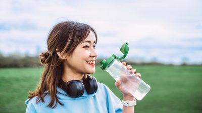 How Much Water Should You Really Drink Daily? Here’s the Age-Based Guide