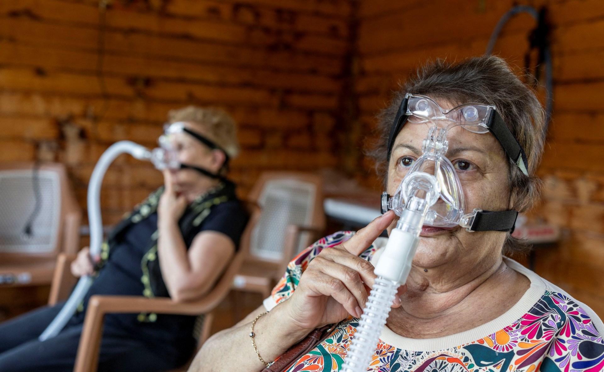 Breathe Beehive Air for Health Relief: A New Australian Trend