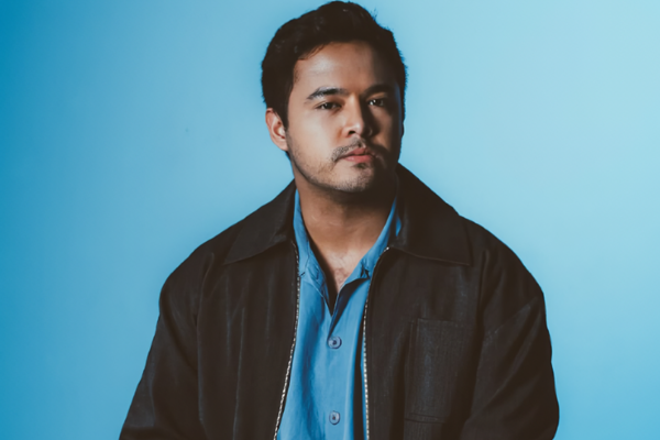 Lirik Lagu yang Menggetarkan Hingga Abadi – Nadhif Basalamah