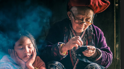 British Photographer’s Portrait of Vietnamese Matriarch Wins Top National Geographic Honor