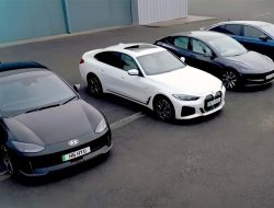 Tesla Model 3 Faces Competition: Top Long-Range EVs Closing In Tesla Model 3 Faces Competition: Top Long-Range EVs Closing In