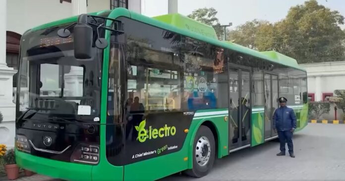 CDA Hikes Electric Bus Fare to Rs100 in Islamabad Due to High Costs