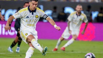Siapa yang Menciptakan Sepak Bola? Jejak Perjalanan Olahraga Terpopuler Dunia