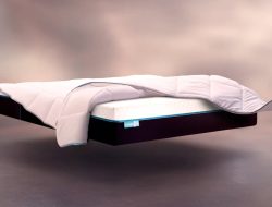 Why This Lightweight, Luxury Duvet Has Won Over 16,000+ Fans for Summertime Comfort